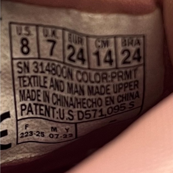 Sketchers Twinkle Toes Unicorn light up shoes - Picture 11 of 11